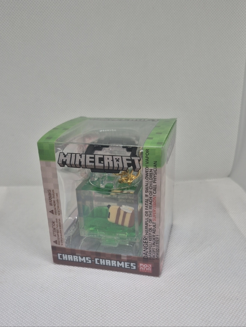 New Minecraft Series 2 Charms Bee 2.5-Inch Backpack Hanger
